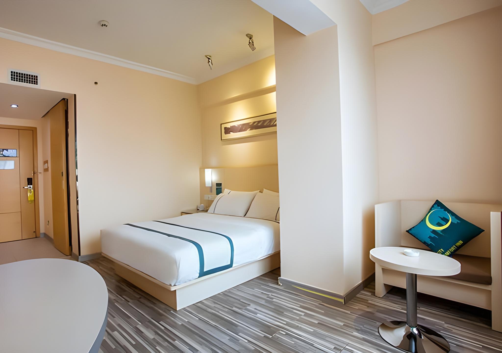 City Comfort Inn (Hezhou Guposhan Avenue) 22/48