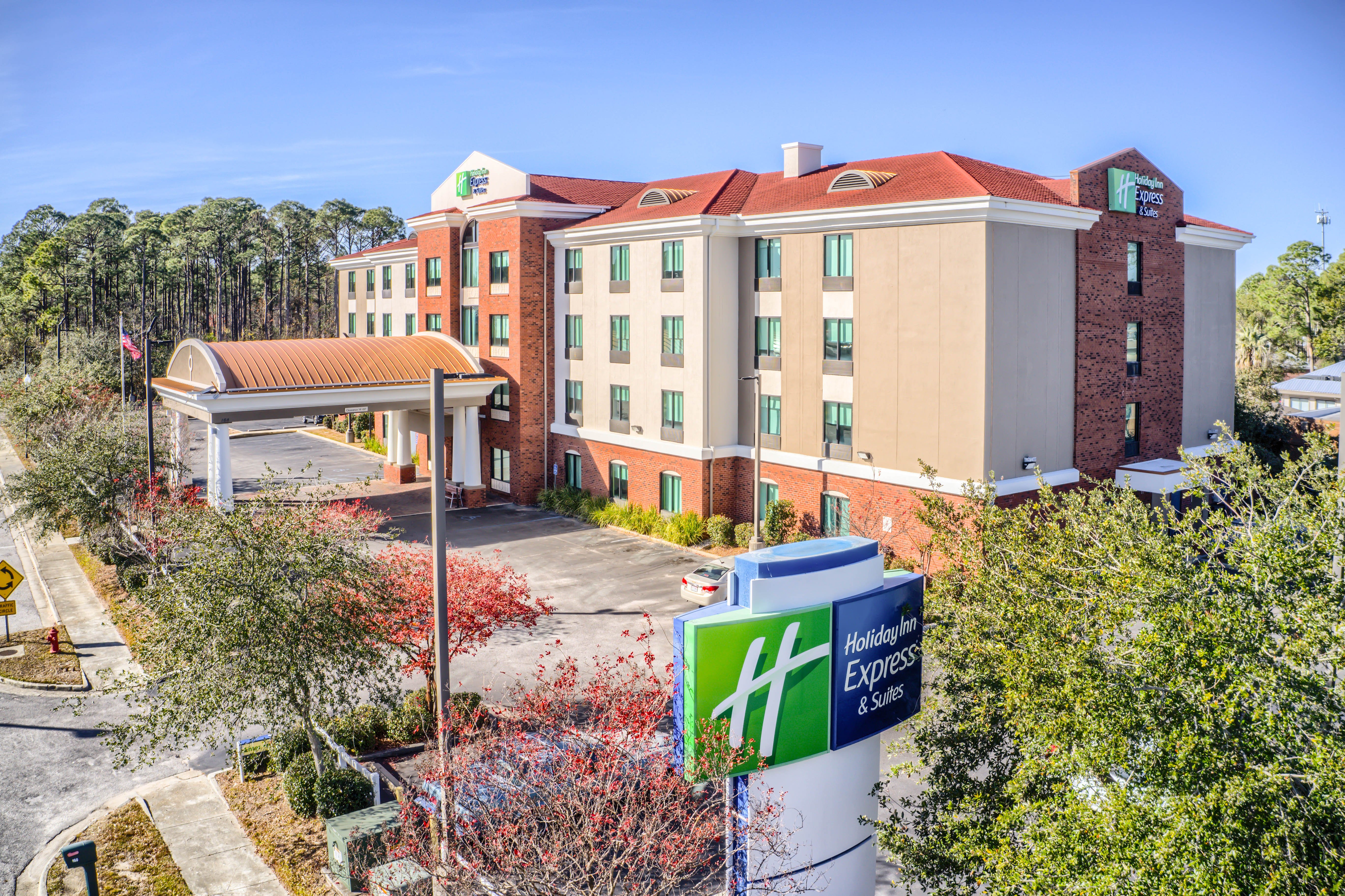 Holiday Inn Express Hotel And Suites Gulf Shores 7/47
