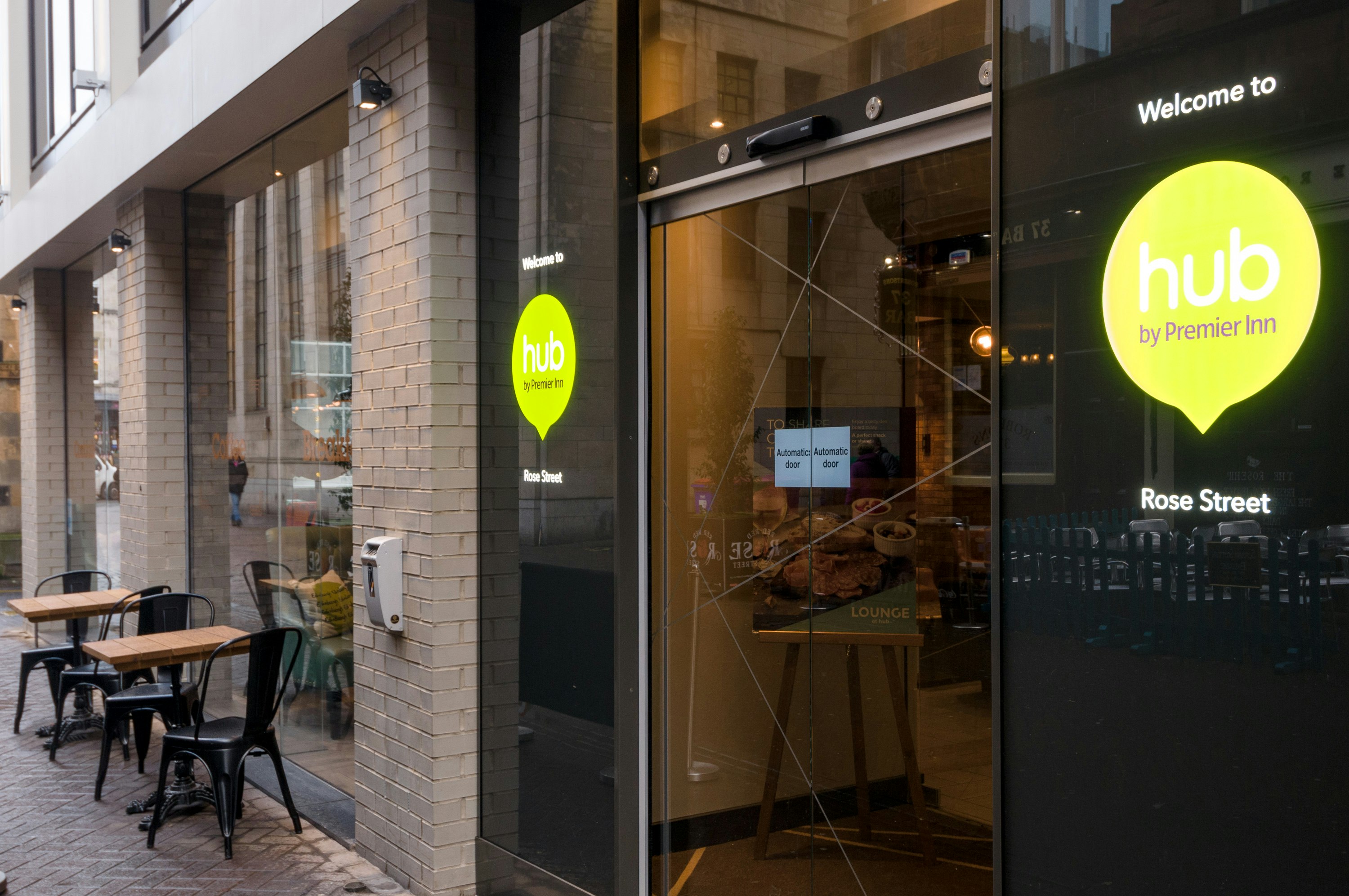 Hub by Premier Inn Edinburgh City Centre (Rose Street)