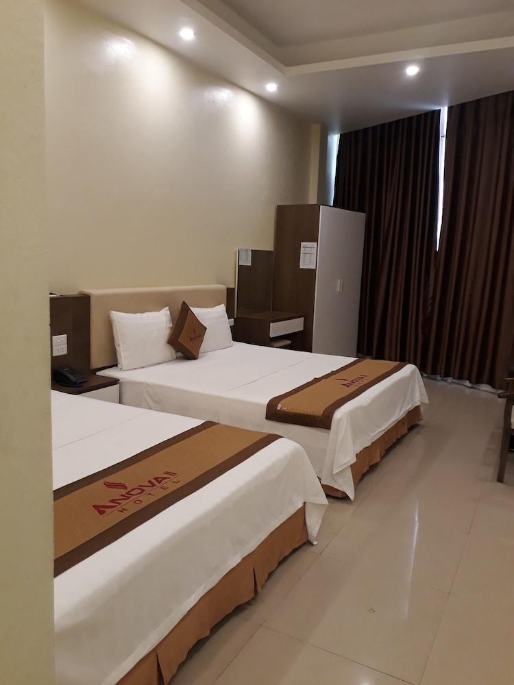 Anova 2 Hotel 9/33