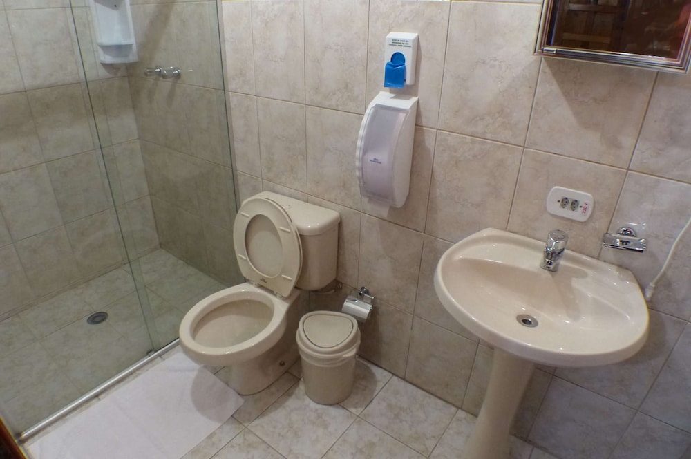 Pousada Dos Esquilos 27/28