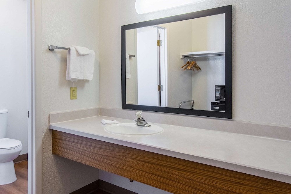 Motel6 Madras, OR 28/47