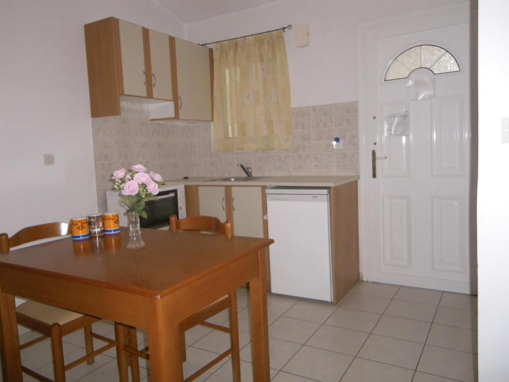 Christakis Hotel 38/50