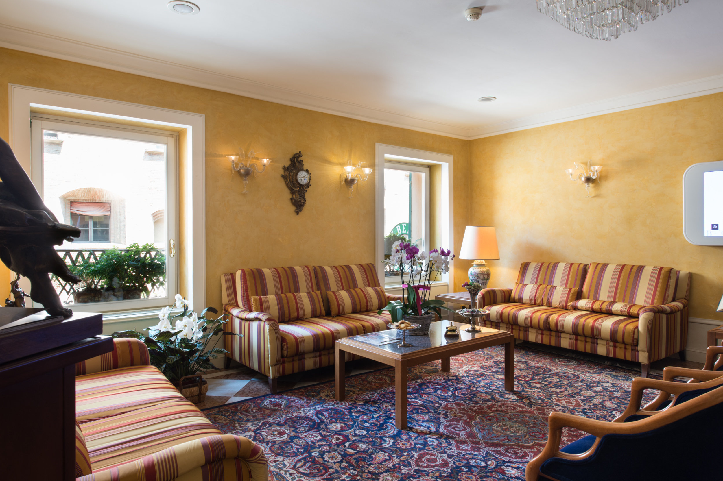 Art Hotel Orologio 56/81