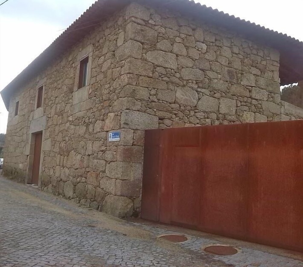 HOTEL RURAL ALVES CASA ALVES TORNEIROS in BRAGA