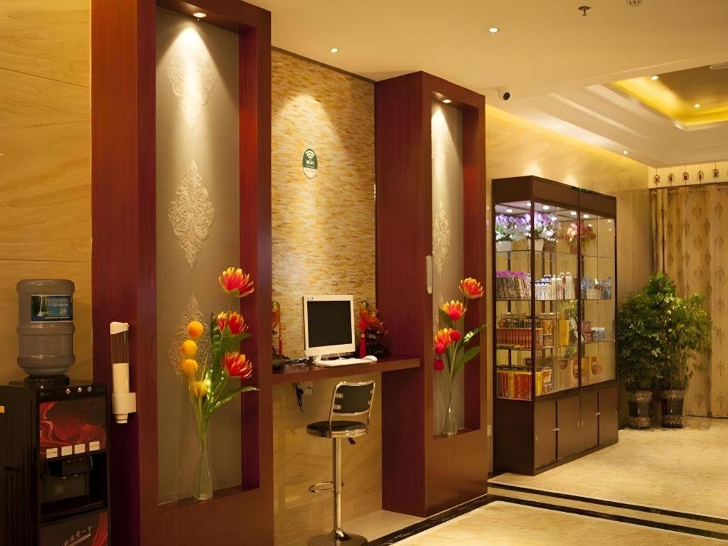GreenTree Inn Jiansu Nantong Tongzhouwan Huanghe Road Business Hotel 28/41