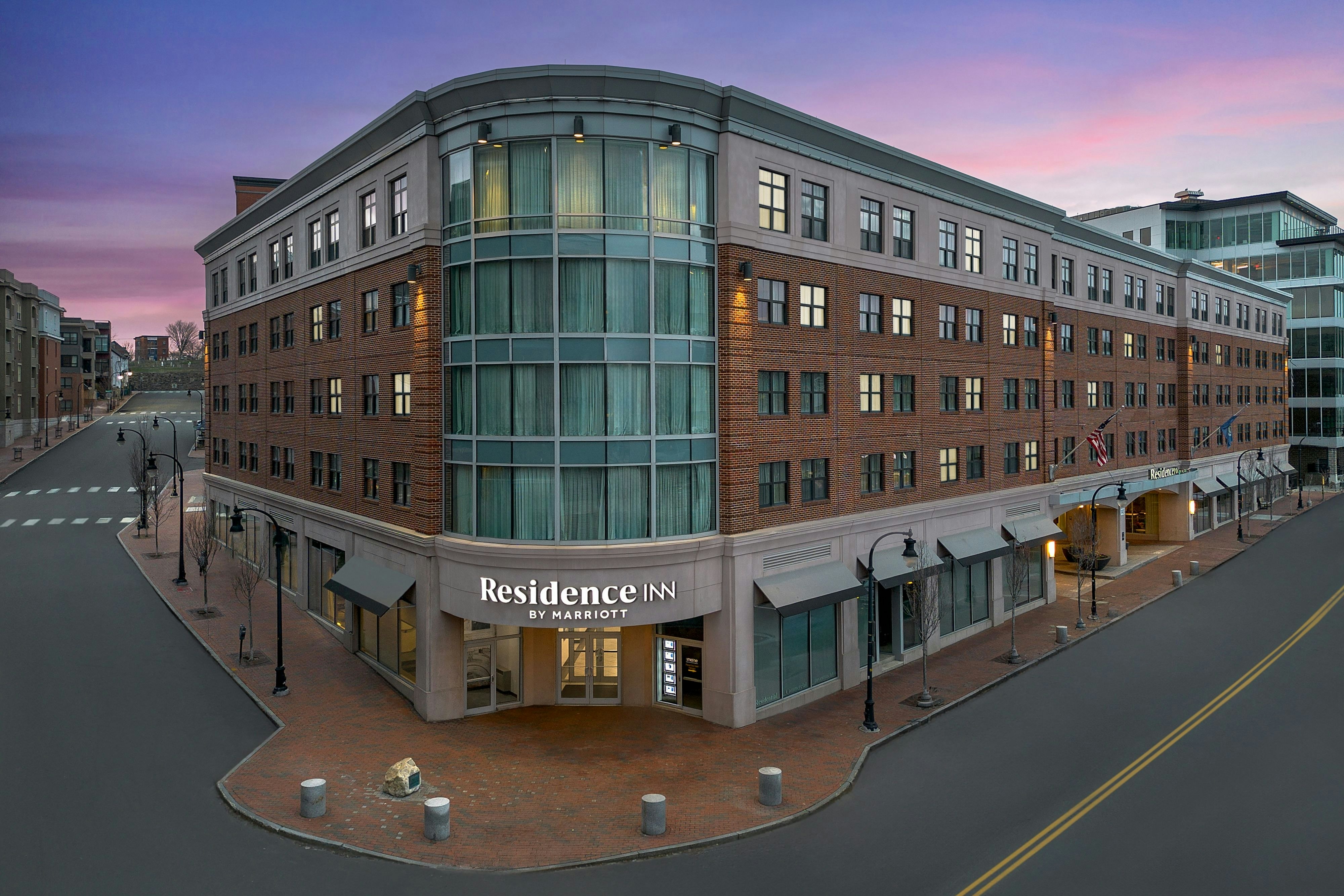 RESIDENCE INN BY MARRIOTT PORTLAND DOWNTOWN WATERFRONT 1/34