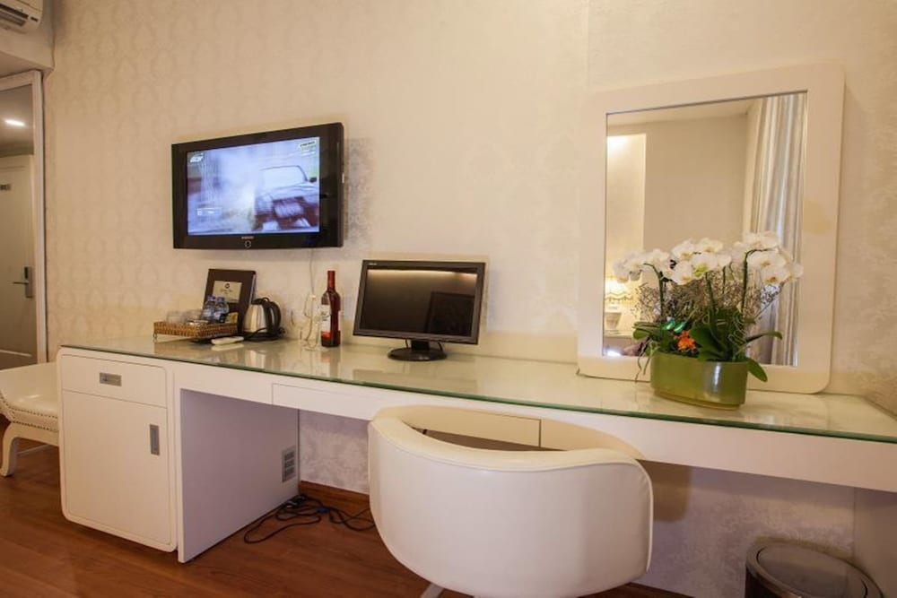 Golden Star Hotel 28/50
