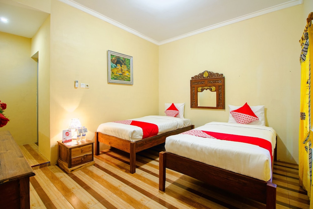 OYO 2047 Opak Village Bed and Breakfast 11/26
