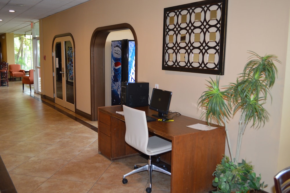 Ontario Airport Inn 46/60