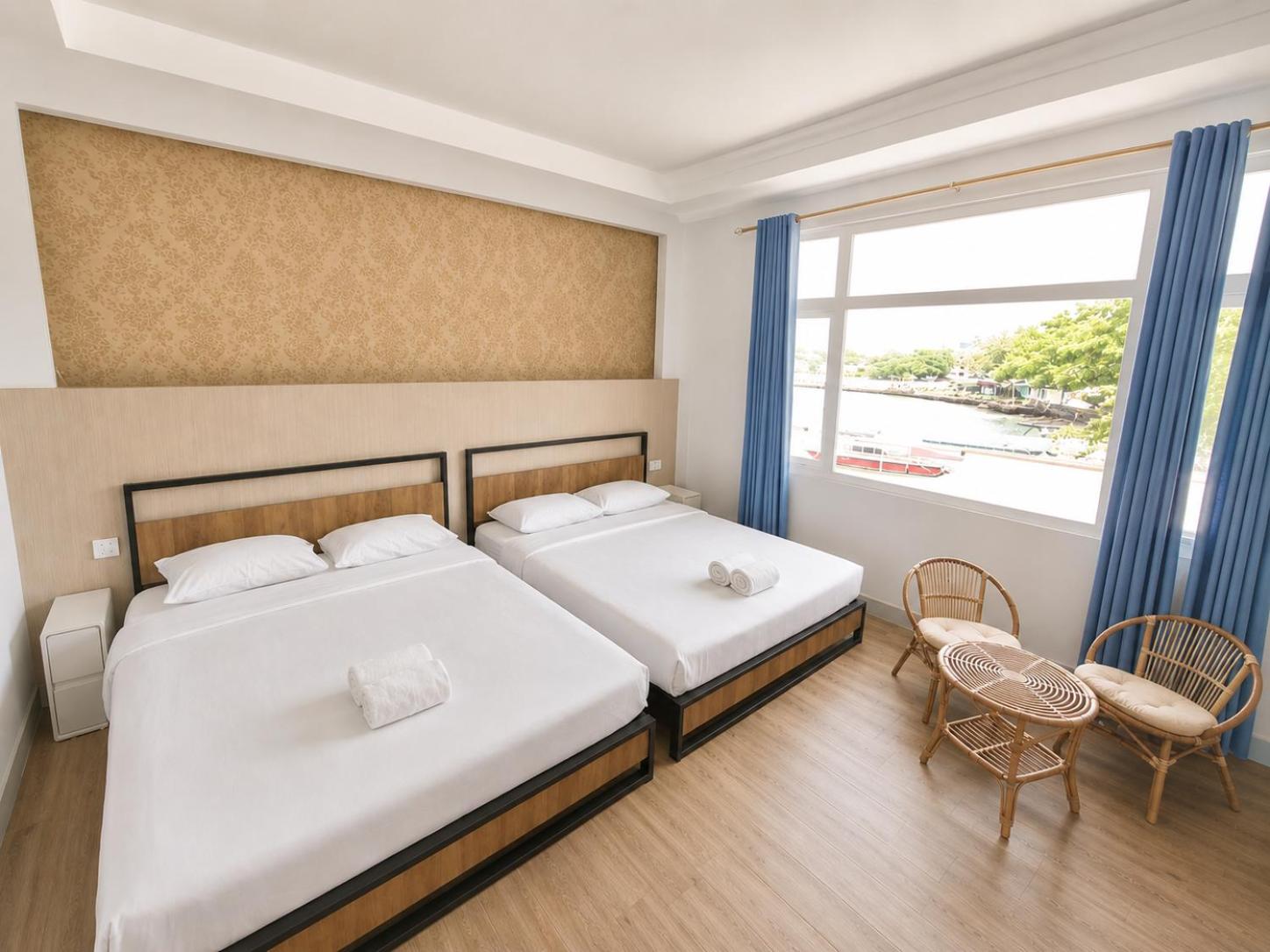 Allisa Resort Hotel 12/50