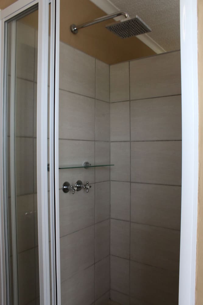 Dolphin View Guesthouse 21/50