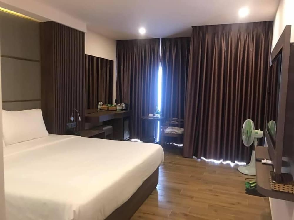 Seaway Hotel 31/47