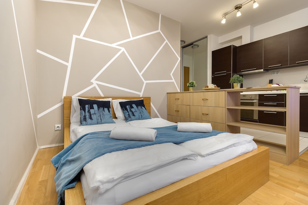 Quality Point Apartment 21/44