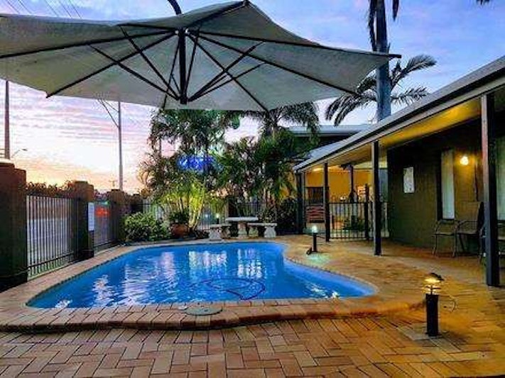 Rockhampton Palms Motor Inn 8/10