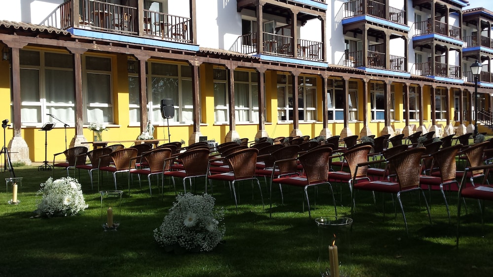 Parador De Manzanares 58/65