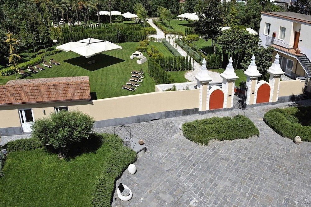 Relais Villa Buonanno 2/44
