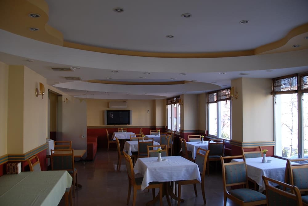 VIP Apart Hotel 16/23