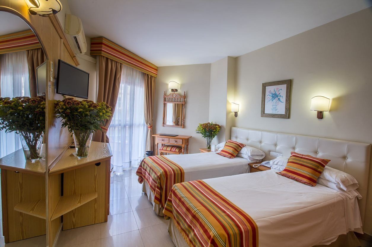 ROOM, DOUBLE OR TWIN BED, SEA VIEW, TERRACE