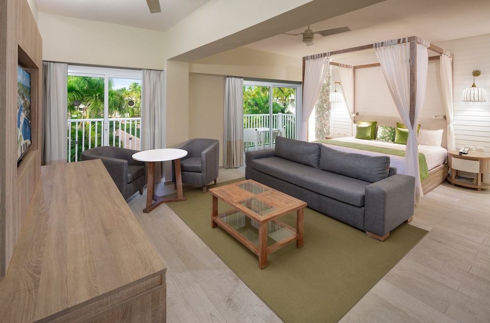 Grand Sirenis Punta Cana Resort 49/79
