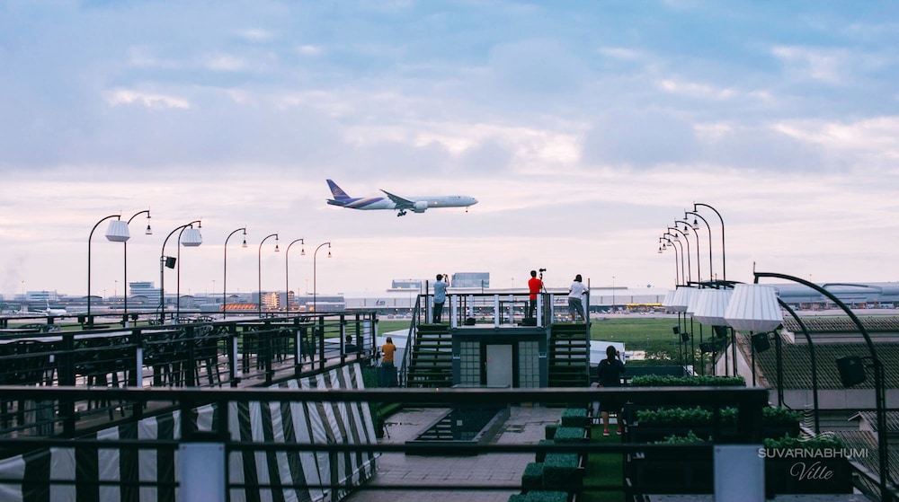 Suvarnabhumi Ville Airport Hotel 57/63