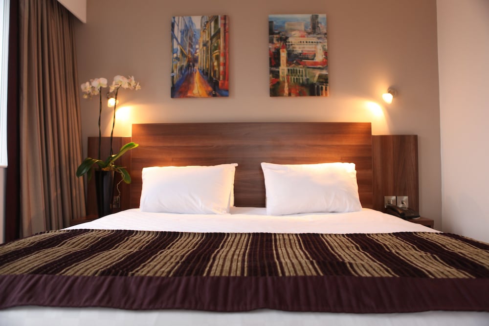 Leonardo Royal Hotel Glasgow 7/69