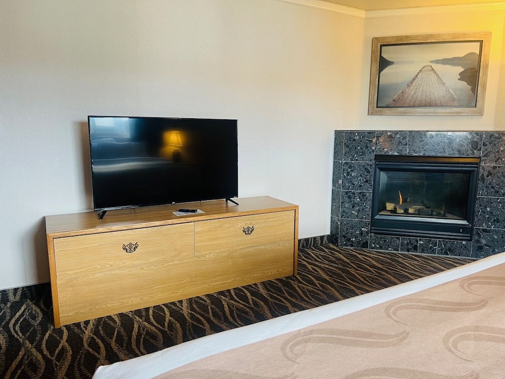 Americas Best Value Inn Sandpoint 38/49