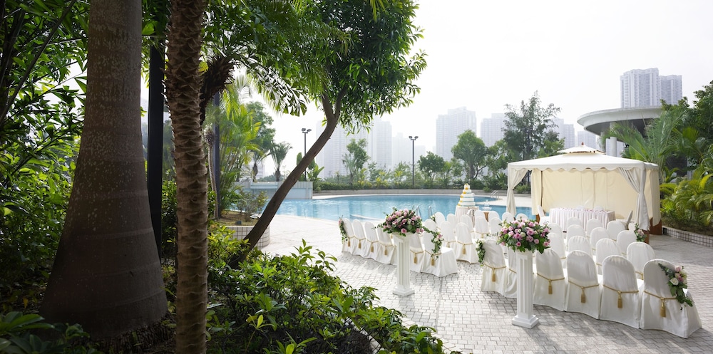 Harbour Plaza Resort City 9/62