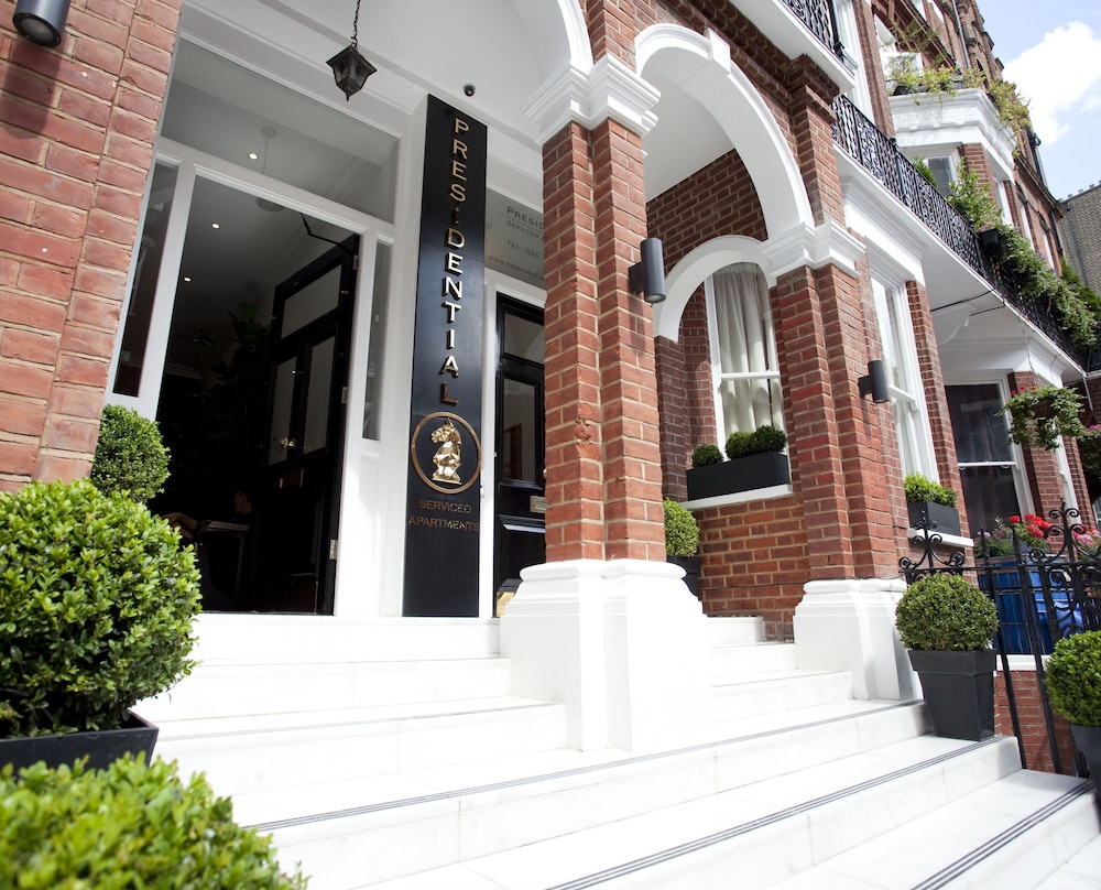 Presidential Apartments - Kensington 3/69