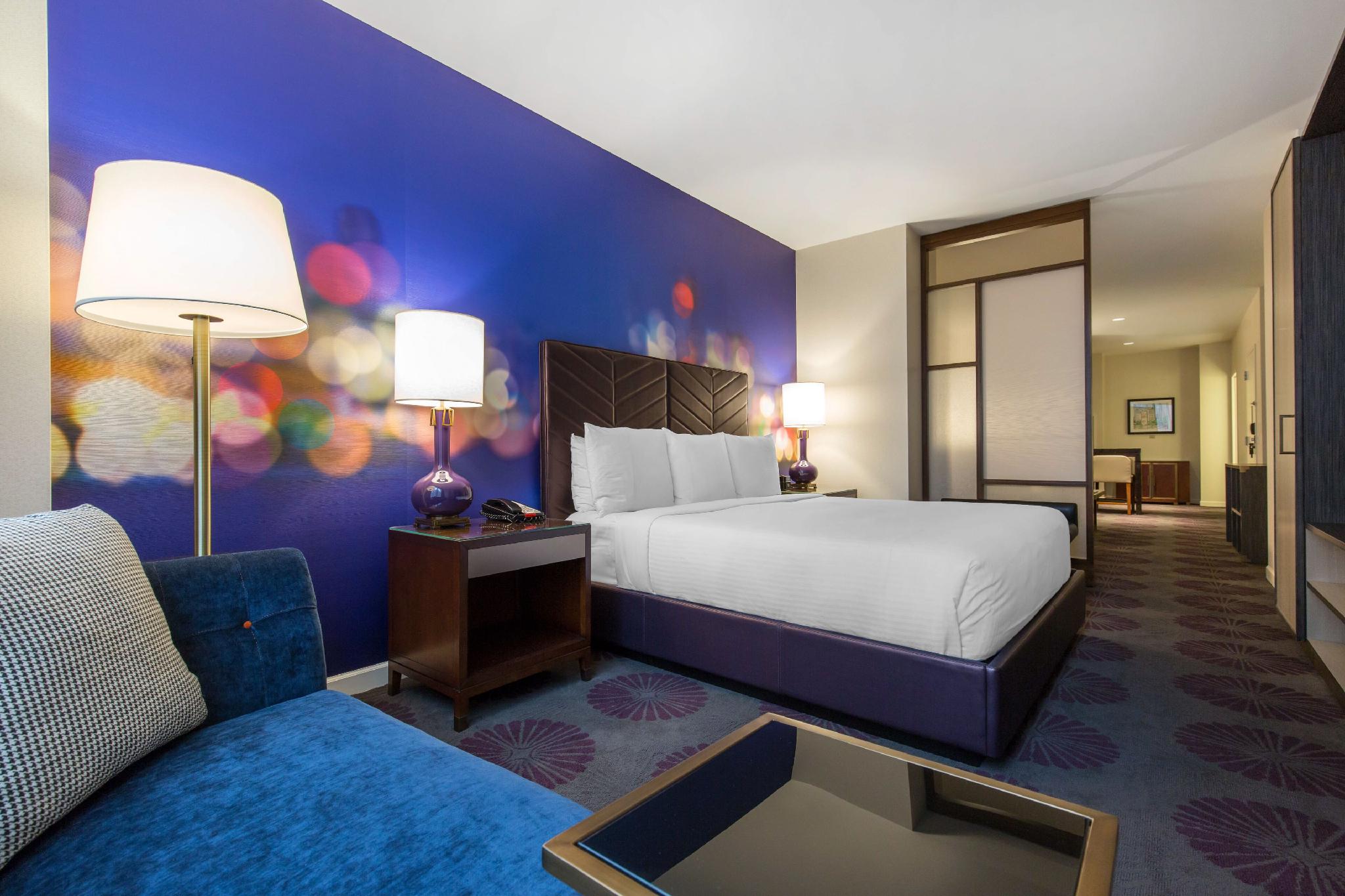 Suite, Multiple Beds, Accessible