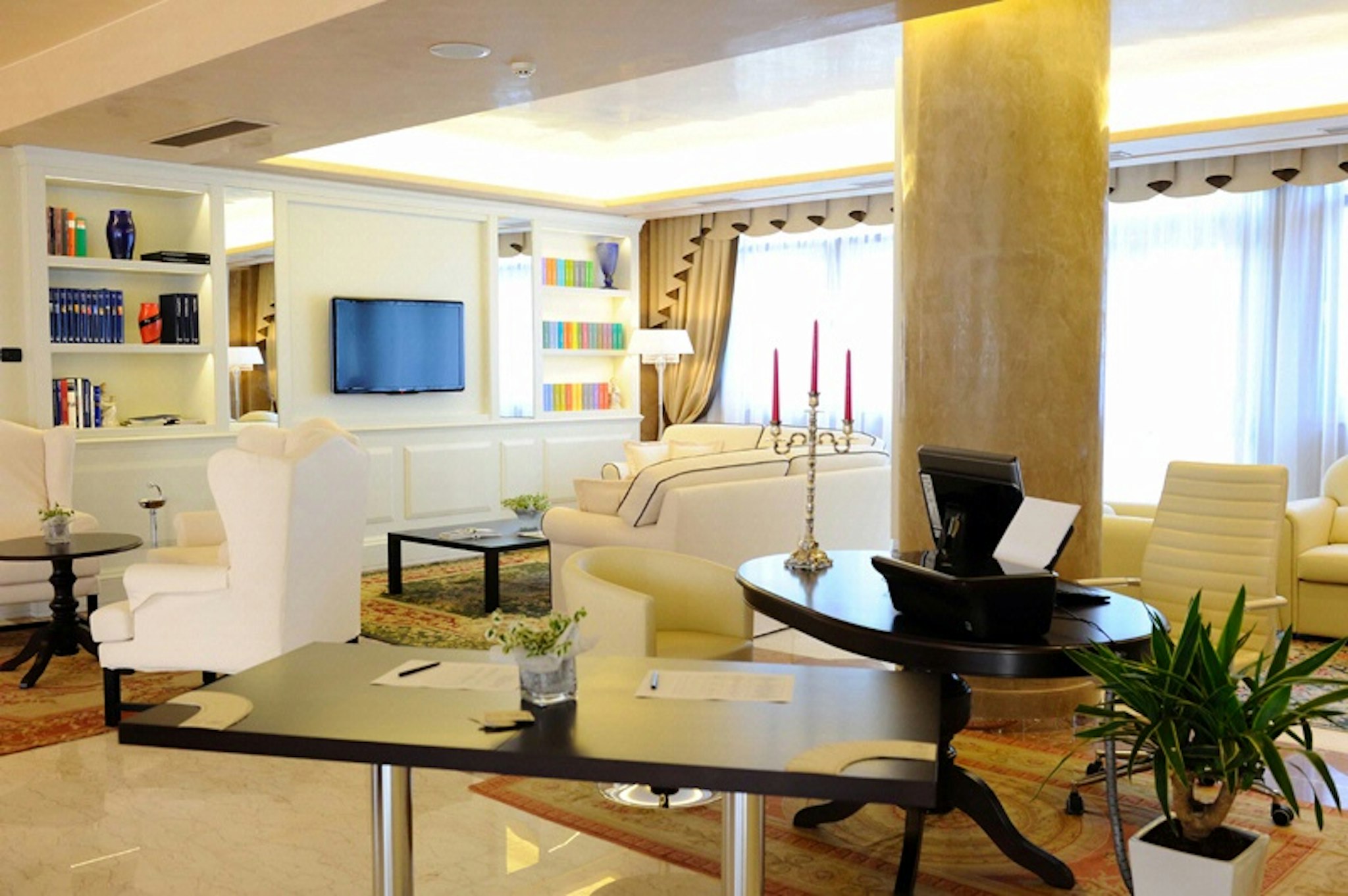 Hotel Roxy Plaza 46/81