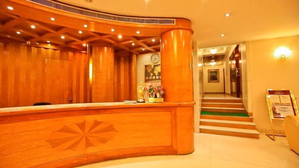 Zeeras Hotel 7/31