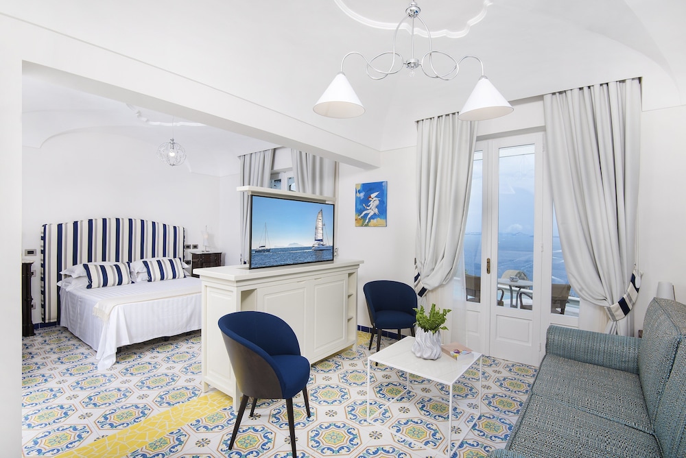 Albergo San Montano 39/54