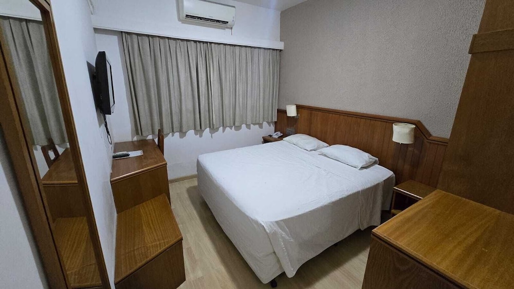 TENDA HOTEL 23/45