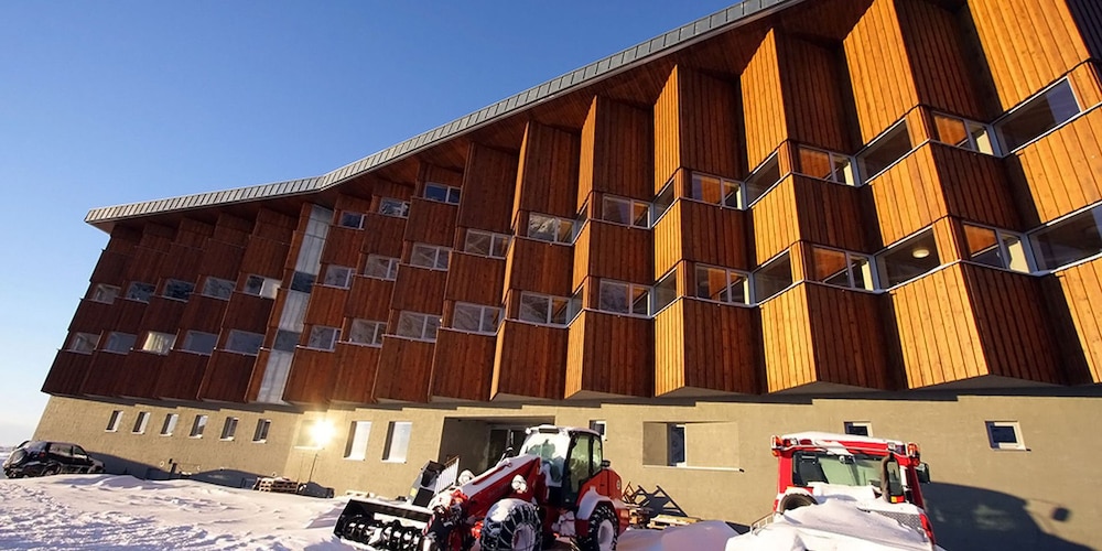 Horsky Hotel Sliezsky Dom in VYSOKE TATRY
