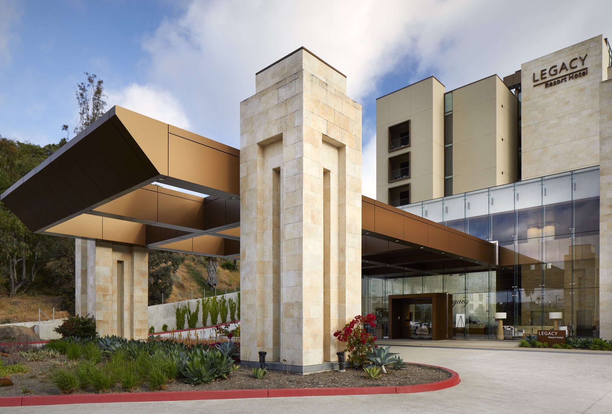 Legacy Resort Hotel And Spa 15/18