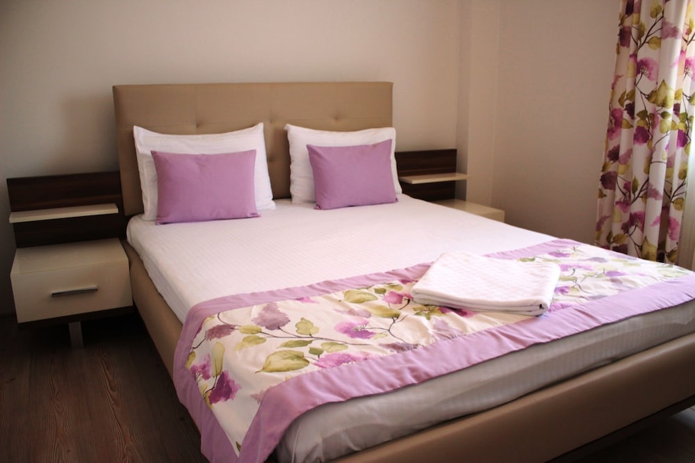 Adacayi Otel 8/27