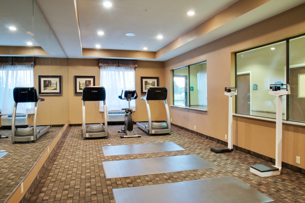 Holiday Inn Express Hotel And Suites Houston Energy Corridor W Oaks 15/29