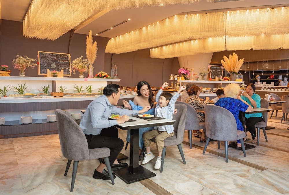 Premier Pearl Hotel Vung Tau 41/50