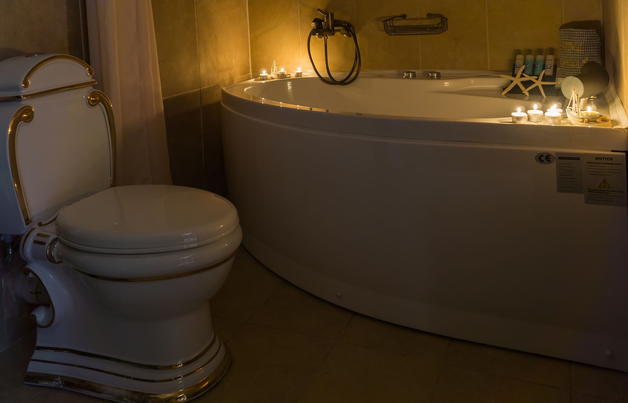 1 Bedroom, Deluxe, Suite, King Bed, Bay View, Sofa, Jetted Tub