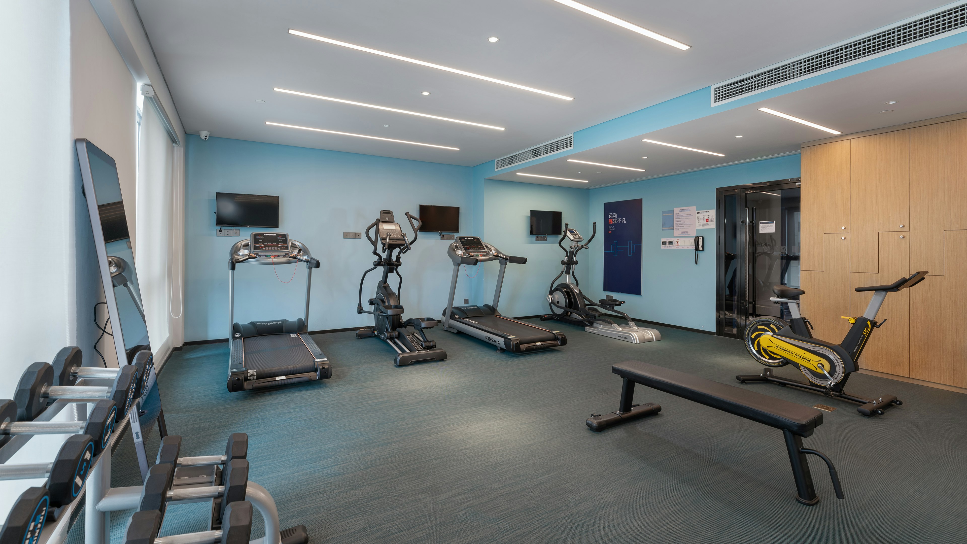 Holiday Inn Express Kunming West 17/49