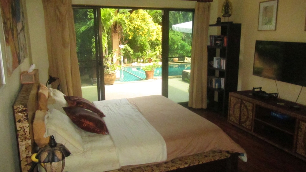 Malee Garden 24/48
