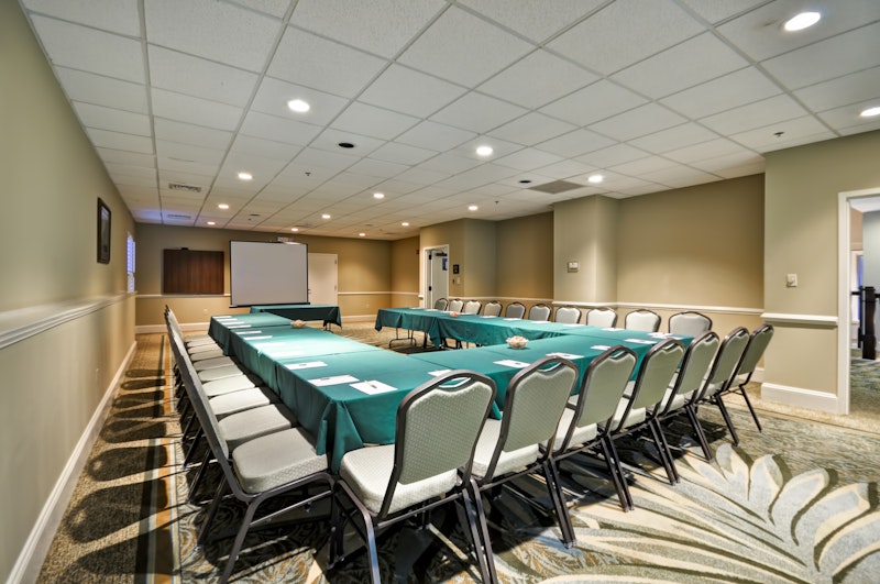 Hampton Inn Suites Charleston 45/48