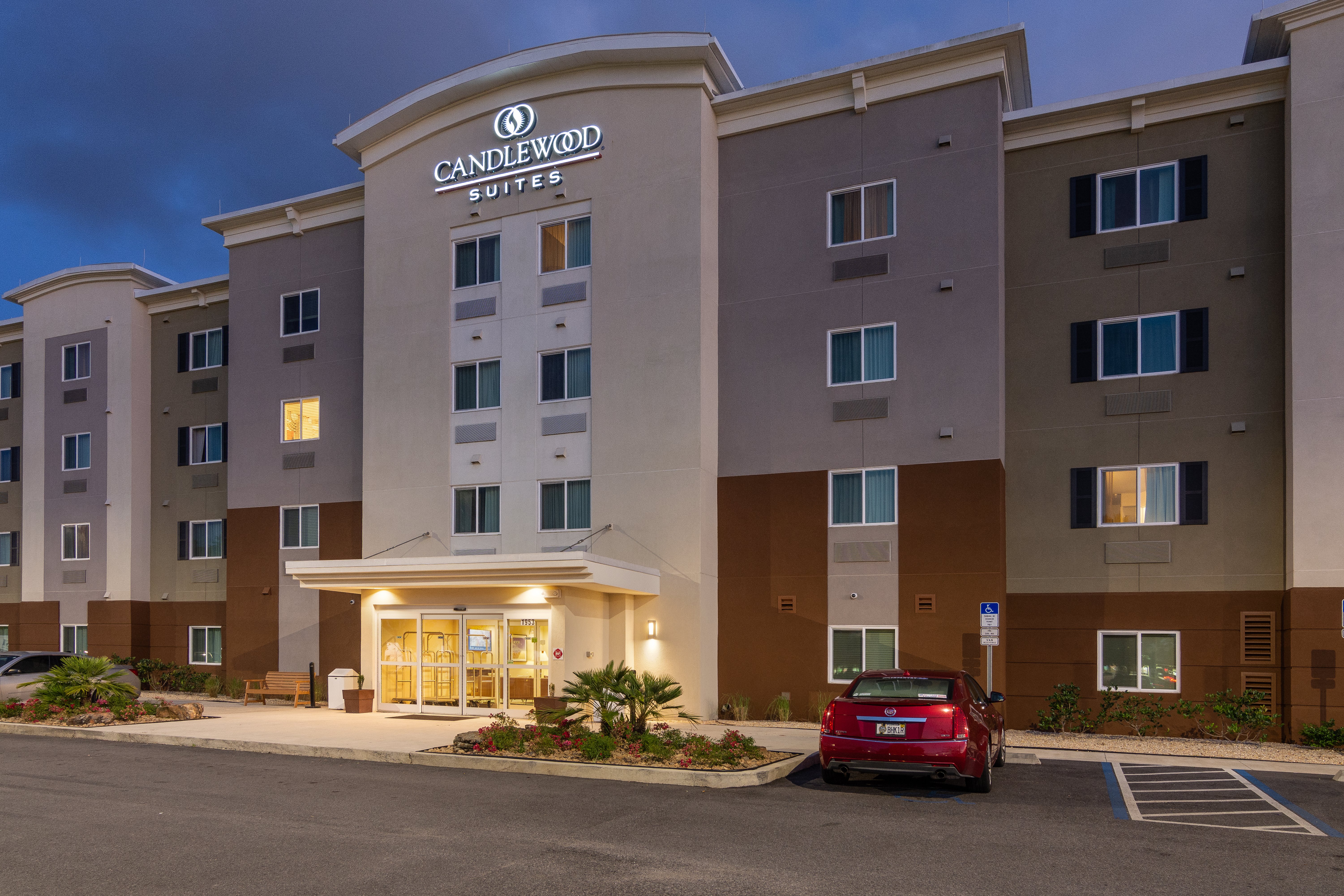 Candlewood Suites Pensacola University Area 50/58