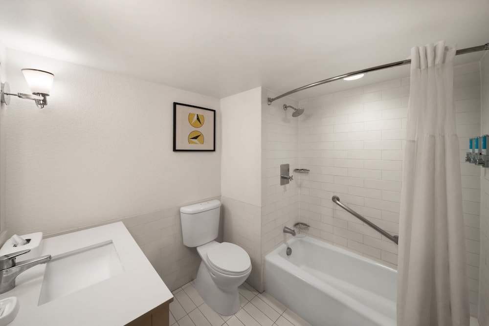 غرفة ديلوكس بسريرين كوين، Wyndham Garden San Antonio Airport Northeast 7/7