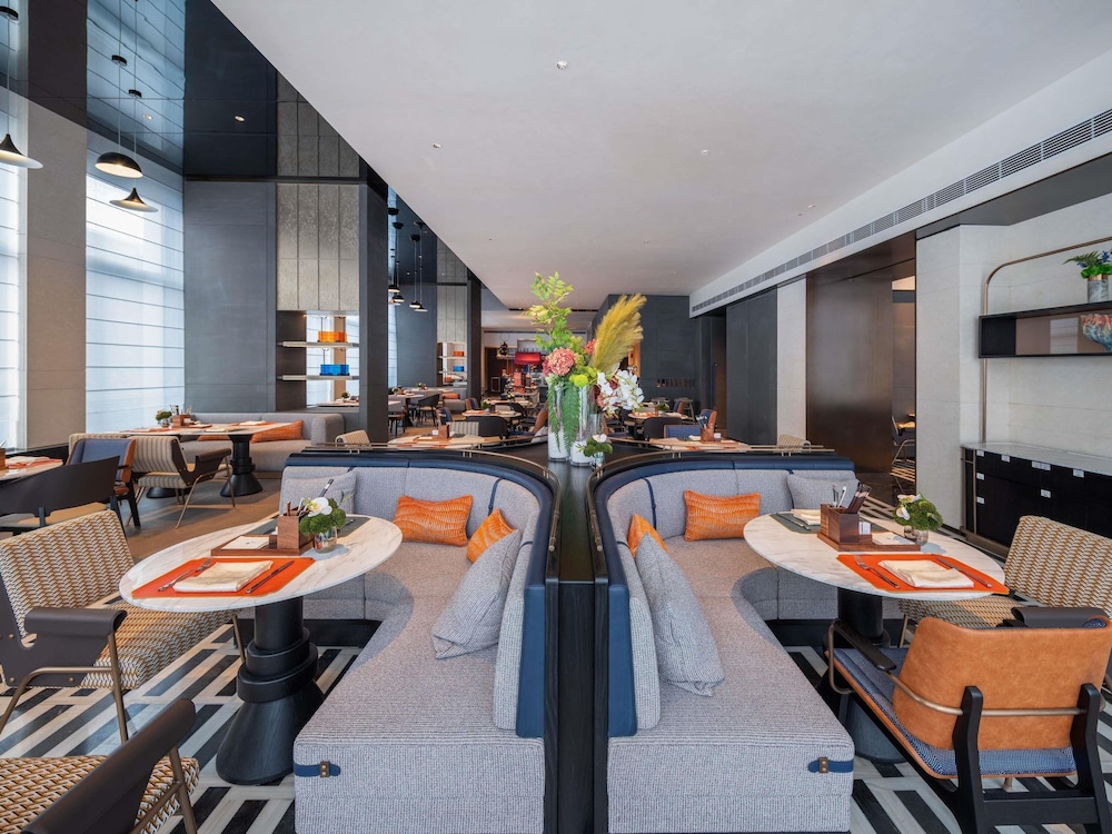 Novotel Zibo New Hongcheng 54/67