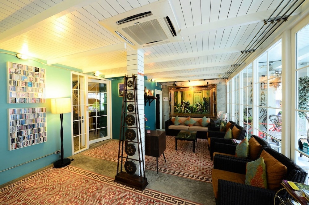 Baan Phuanda Phuket 60/79