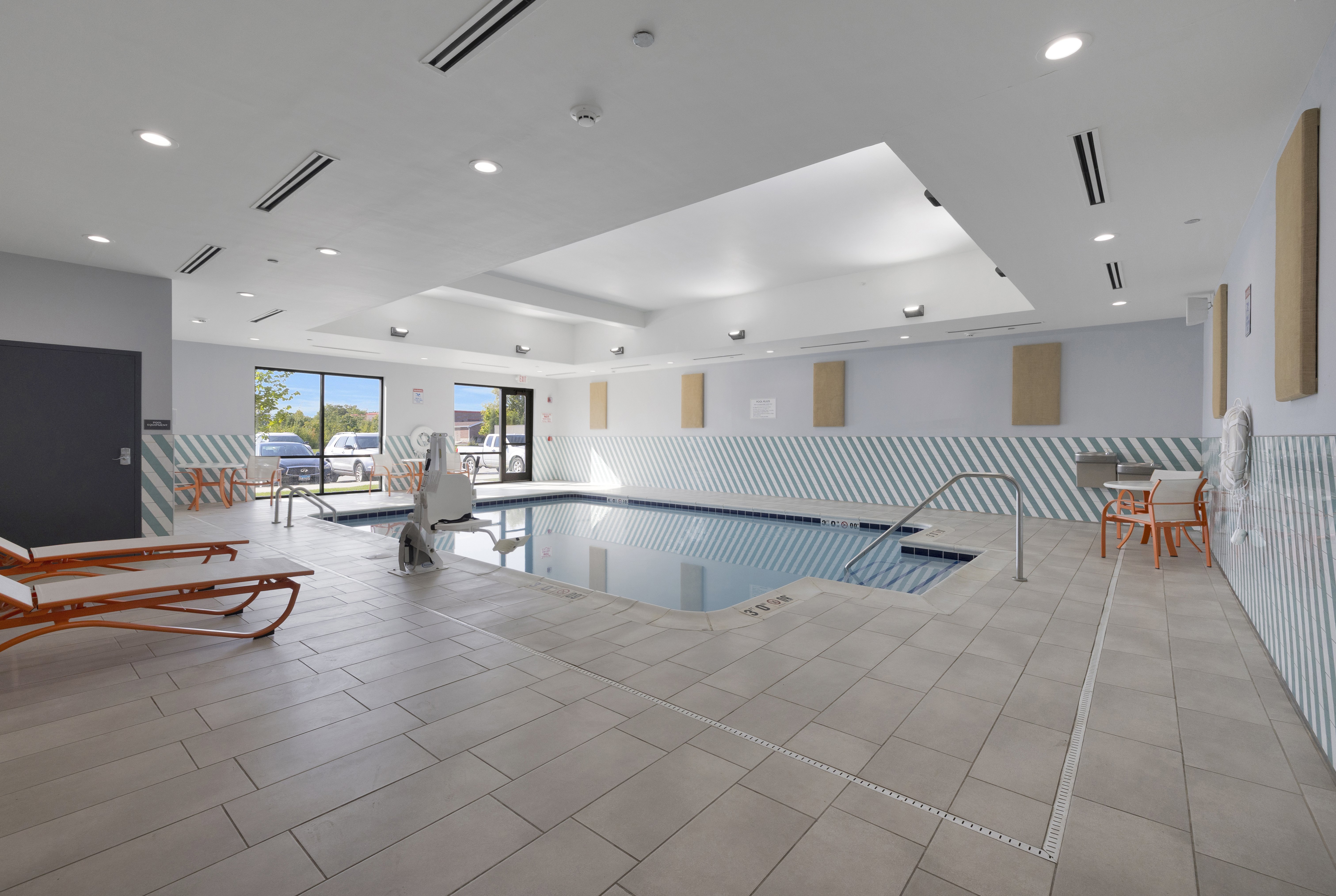 Holiday Inn - Chicago - Tinley Park, an IHG Hotel 24/50