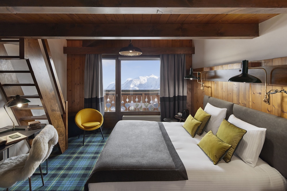Cabana, King and Twin Beds