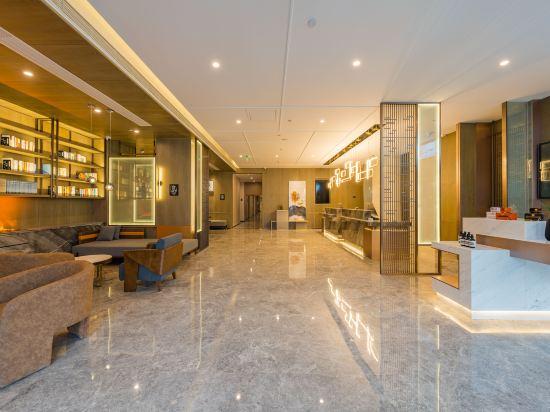 Atour Hotels (Langfang High-Speed Railway Station) 8/29
